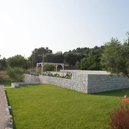 Casa vacanze Trullo Antico Pool *